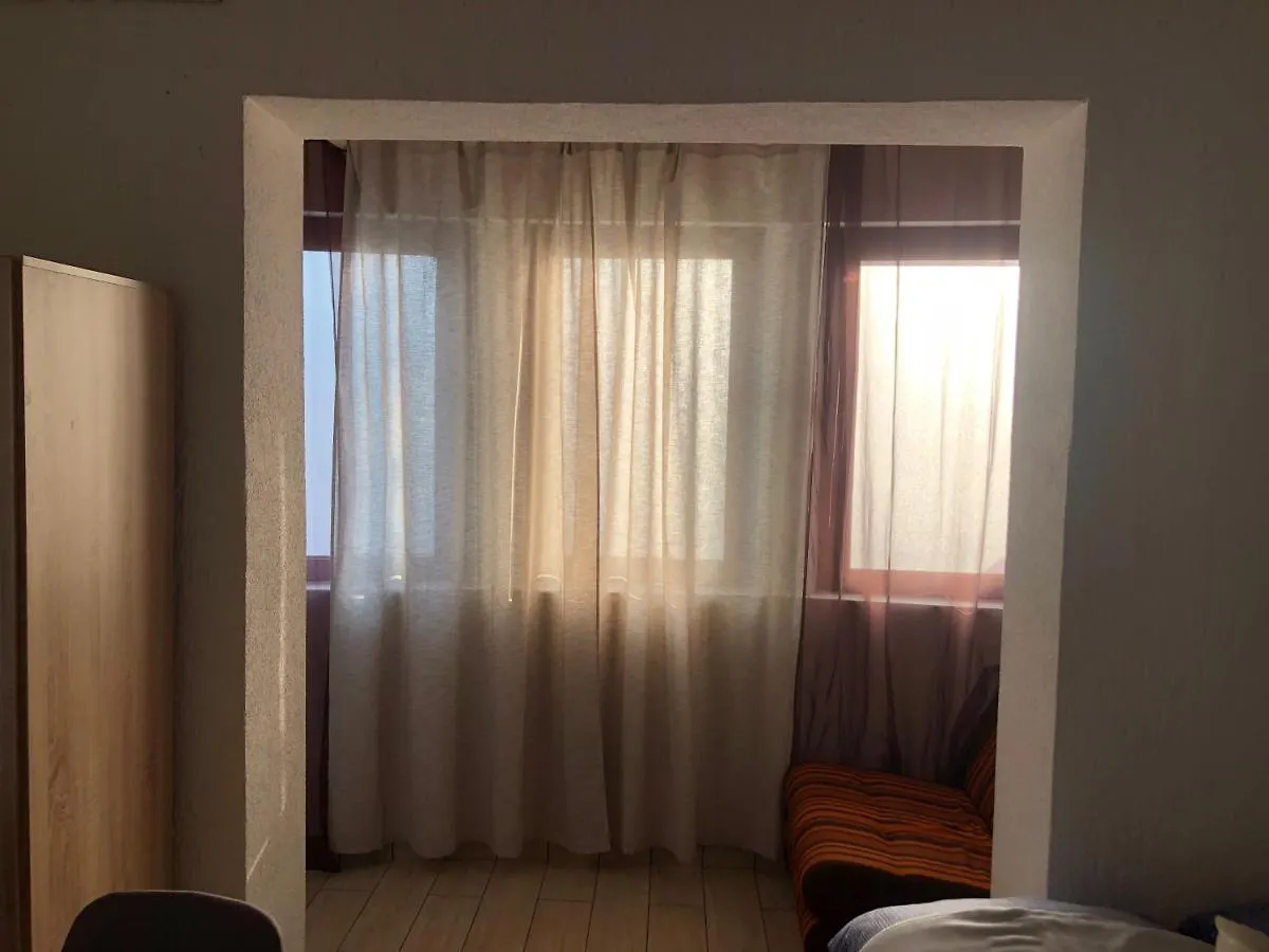 Studio Apartman Pine