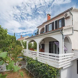  Apartment Vesna